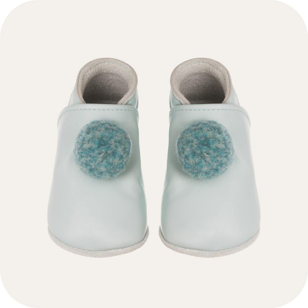 Chaussons bébé à pompons – Bleu cie