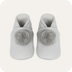 Chaussons bébé à pompons – Gris
