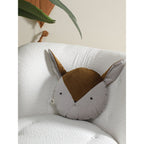 Coussin Bambi Garçon – Le compagnon doux qui veille sur la chambre