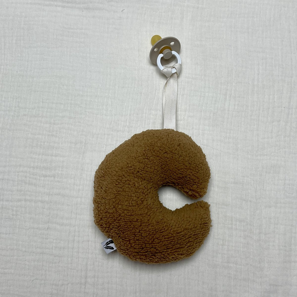 Sucette câlin – Lune Chameau