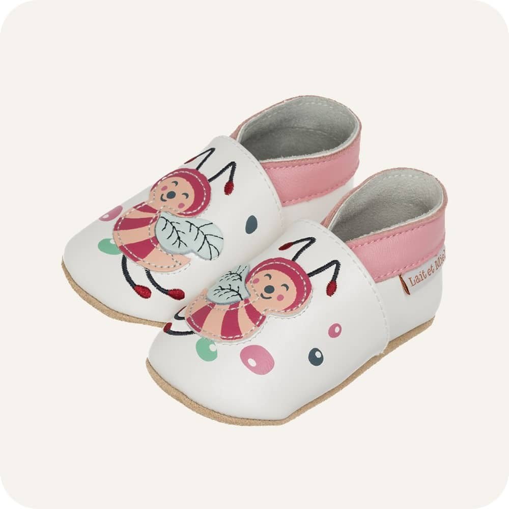 Chaussons bébé en cuir souple – Abeilles