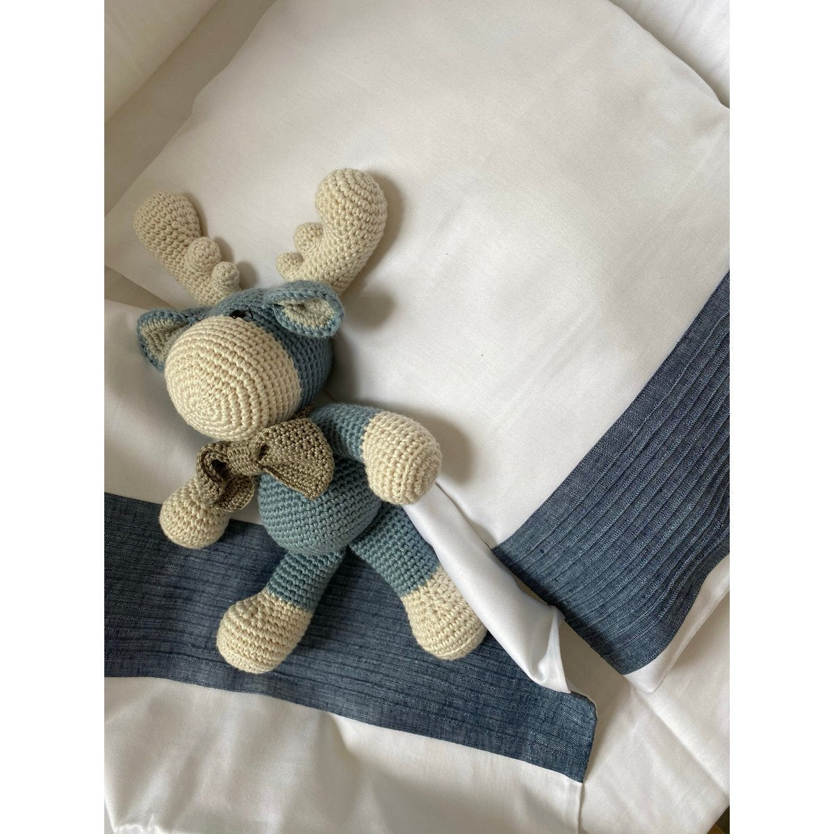 Parure de Lit Rayée – Douceur & Élégance au Naturel