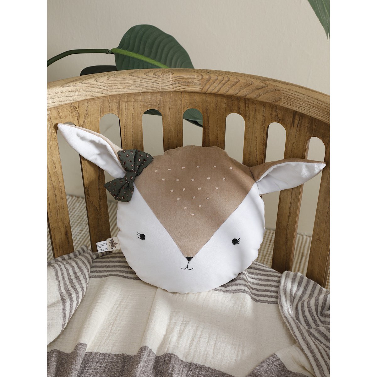 Oreiller Bambi Fille – Velours & Broderies Poétiques