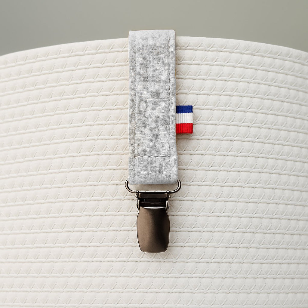 Attache-Tétine en Coton Bio – Teddy Blanc