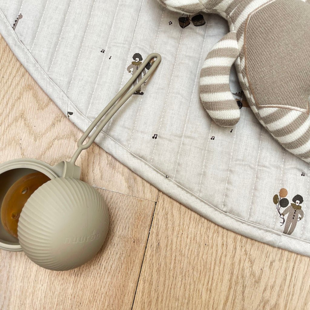 Boîte à Tétine Camille – Cobblestone